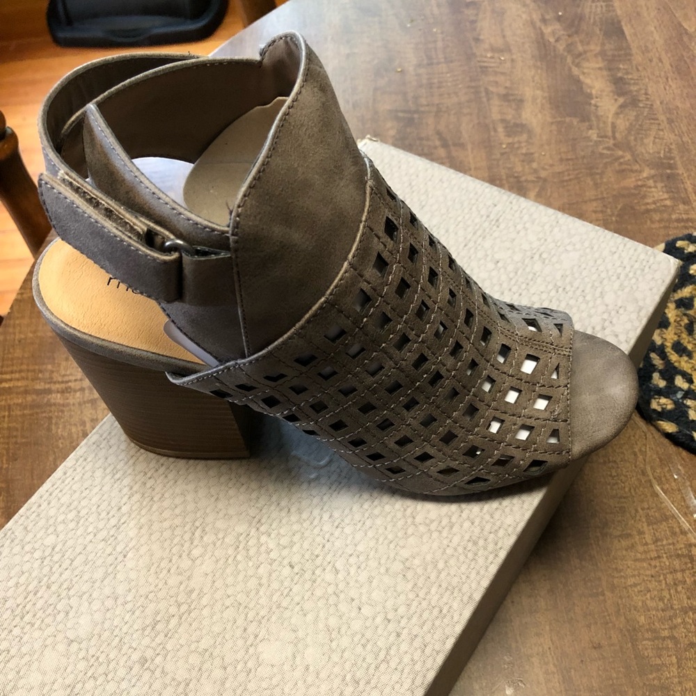 Brand new Maurice’s boot sandals